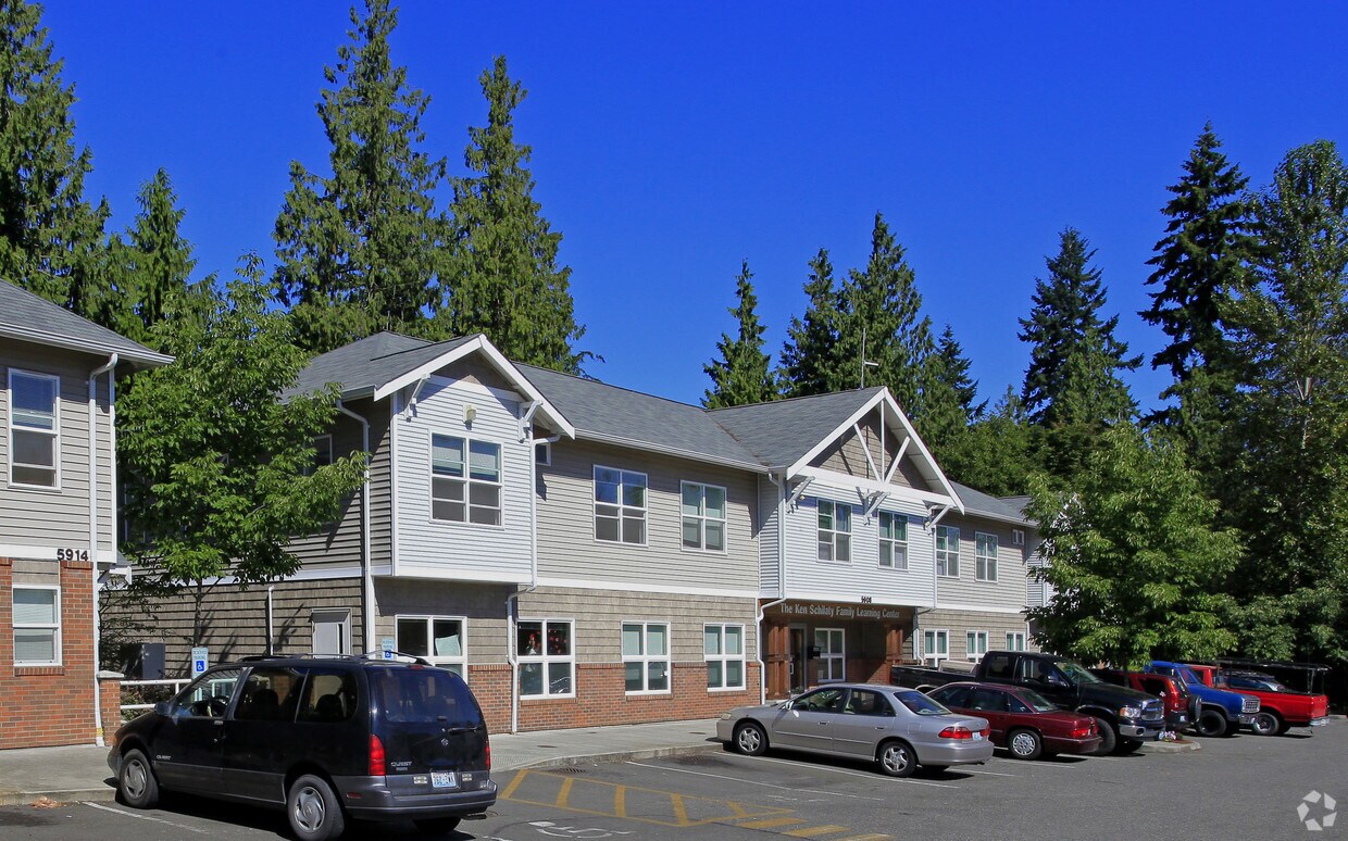Building Photo - Hope Village