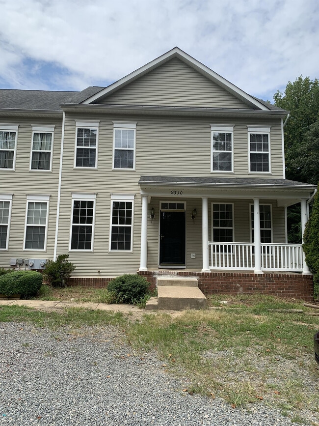 Building Photo - 9330 Tetotum Rd