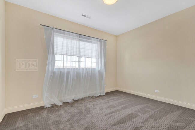 Foto del edificio - 6016 S Archer Rd