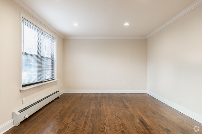 Living Room - Englewood Village, LLC