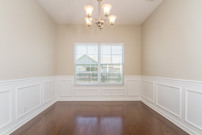 Foto del edificio - 3338 Cotswold Ln