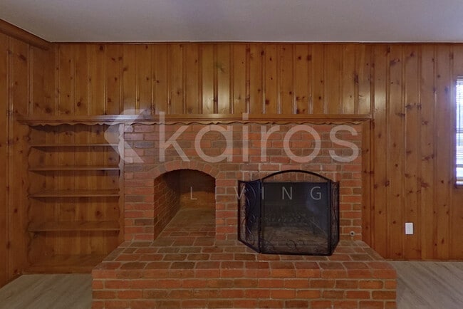 Building Photo - 5101 Harvard St