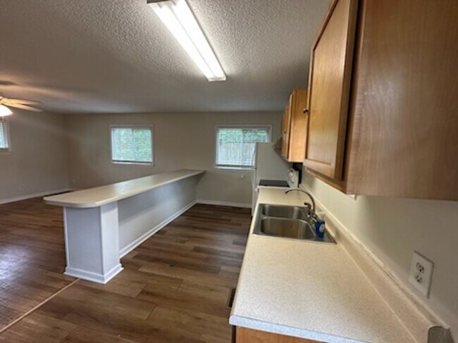 Foto del edificio - Desirable 3 Bedroom Home
