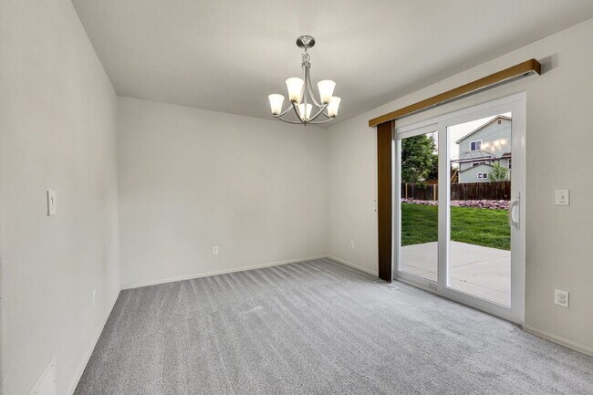 Foto del edificio - $2,800 - 4 Bed, 3.5 Bath Home in CO Spring...