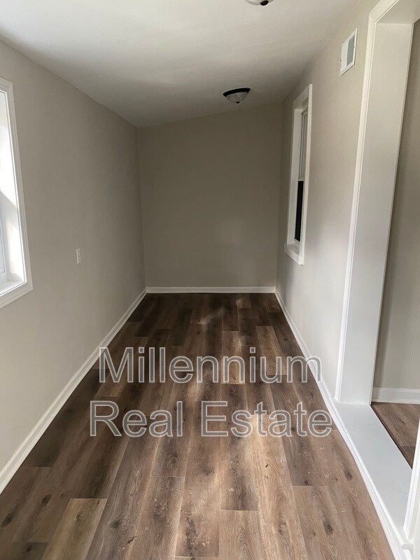 Foto del edificio - 28554 Marshall St