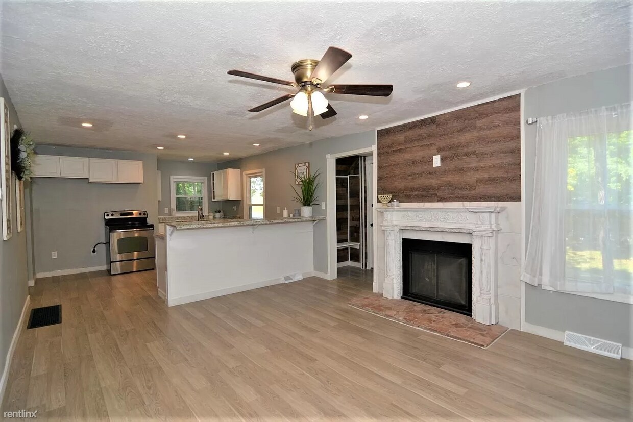 Foto del edificio - 2 br, 1 bath House - 4218 Claremont Ave