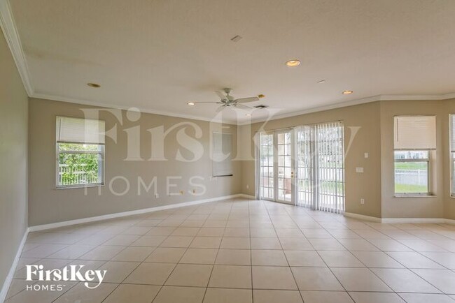 Foto del edificio - 16000 SW 49th Ct