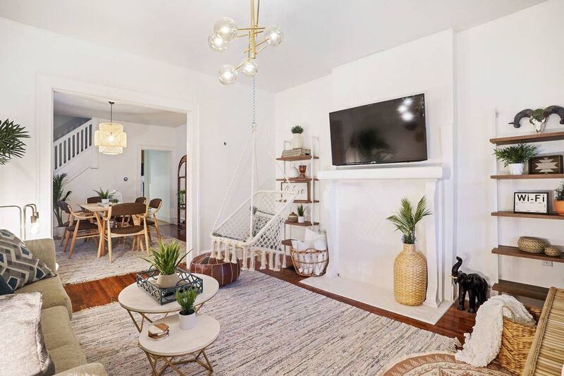Primary Photo - 1351 N 5th St
