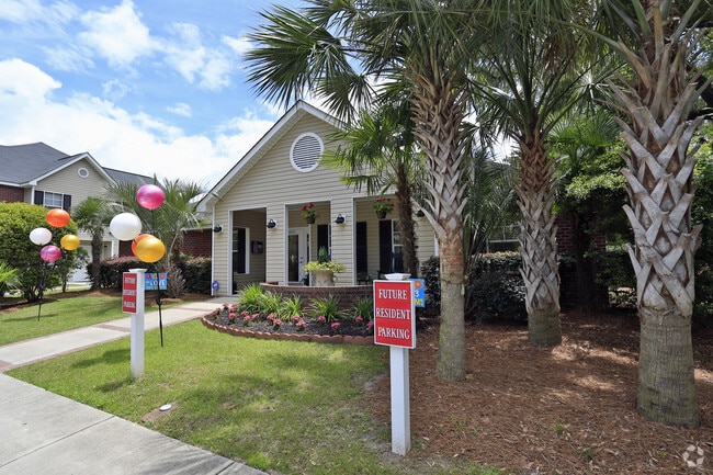 Community: Leasing Center - Shadowmoss Pointe Apartments and Townhomes
