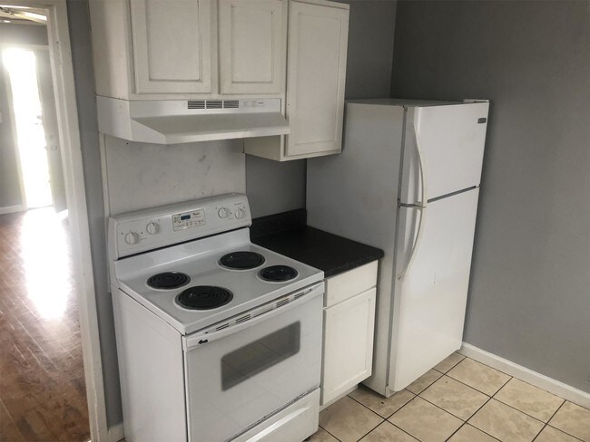 Foto del edificio - 1142 Weston St
