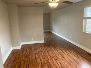 Building Photo - 1501 E Shenandoah Ct