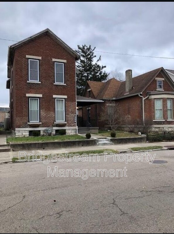 Foto del edificio - 266 McClure St