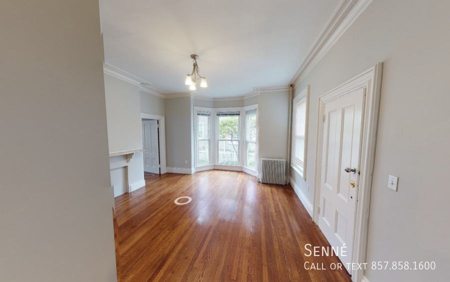 Foto principal - 15 Pleasant St