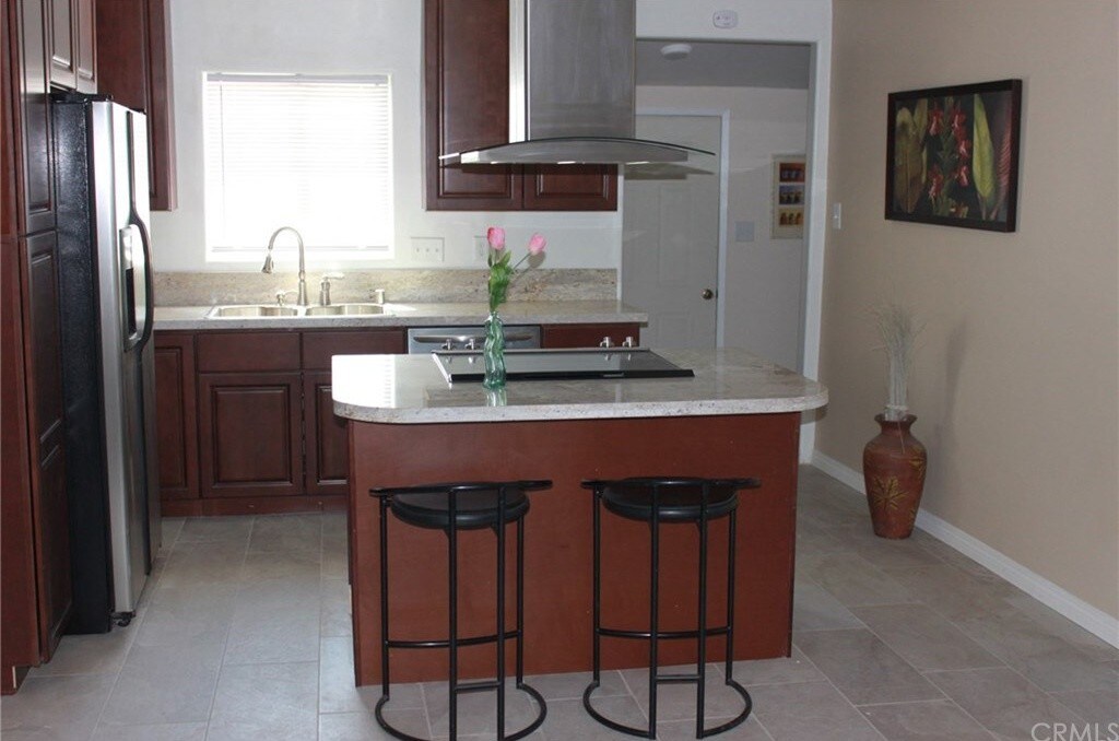 Foto principal - 40979 Mayberry Ave