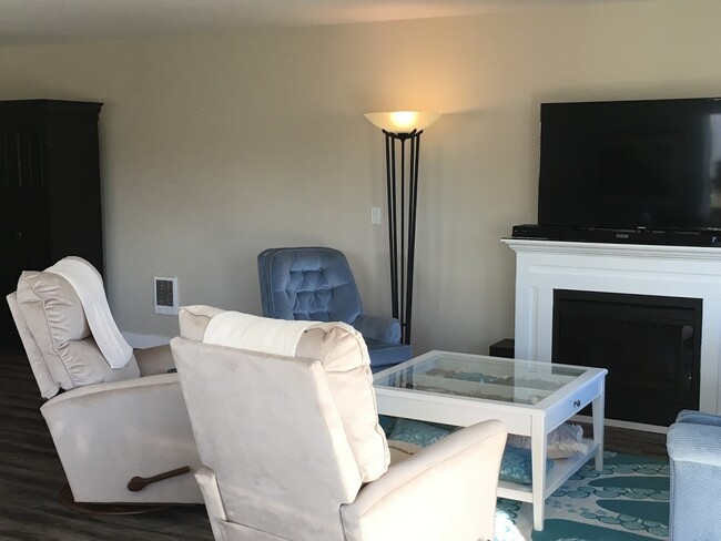 Foto del edificio - 1600 W Ocean Ave