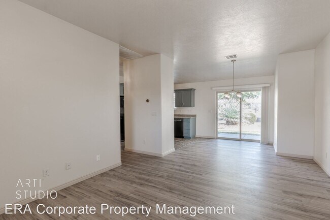 Building Photo - 3 br, 2 bath House - 245 S. 300 W.