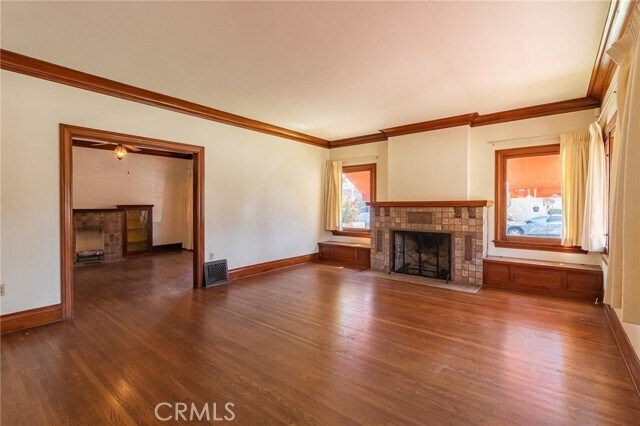 Building Photo - 421 Brookside Ave