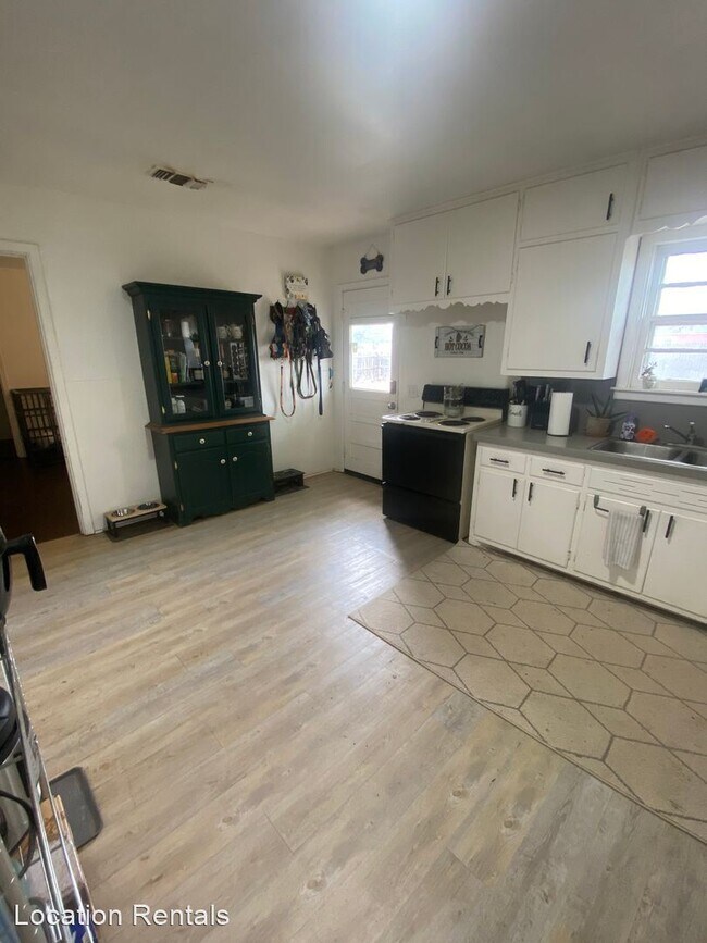 Foto del edificio - 3 br, 2 bath House - 3005 38th Street