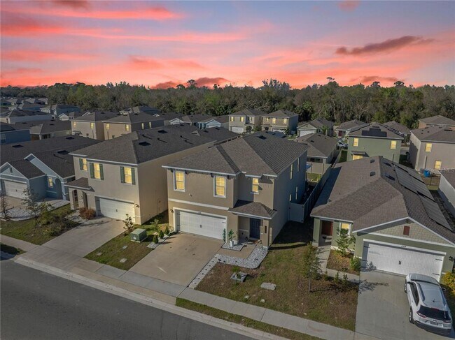 Building Photo - 1368 Berry Ln