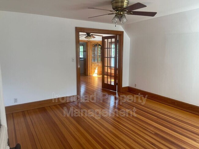 Foto del edificio - 42 South St