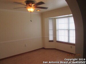 Foto del edificio - 6303 Mission Hills Dr