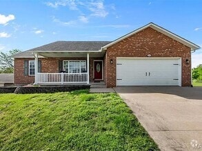 Building Photo - 215 Stonewall Dr