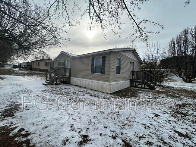 Foto del edificio - 141 Sunnybrook Ln