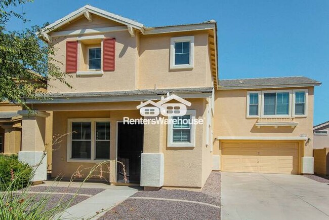 Building Photo - Great 4 Bedroom Phoenix Townhouse