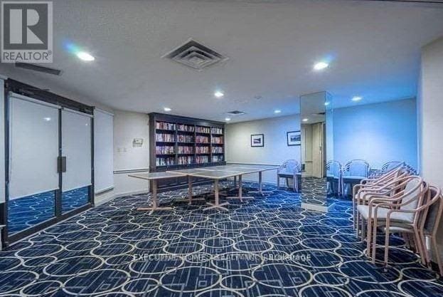 Building Photo - 1-2091 Greystone Walk Dr