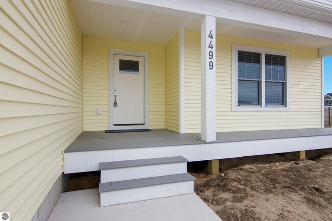 Foto del edificio - 4499 La Marche Cir