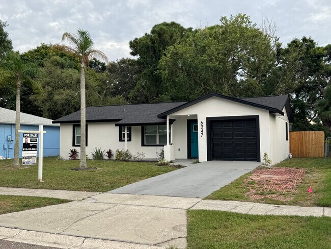 Foto del edificio - 6347 S Lansdale Cir