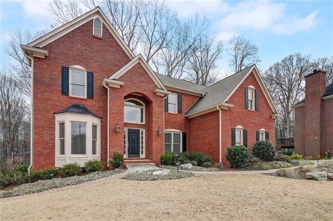 Building Photo - 2740 Stonehill Way