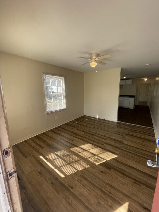 Foto del edificio - Duplex for Rent