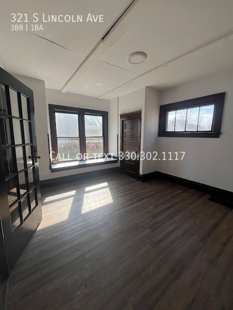 Building Photo - 321 S Lincoln Ave