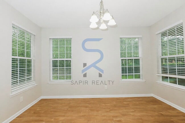 Building Photo - Where Neighbors Feel Like Family – 3BR/2.5BA in Lawrenceville