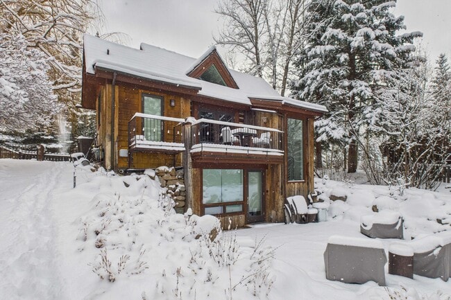 Foto del edificio - 117 Neale Ave