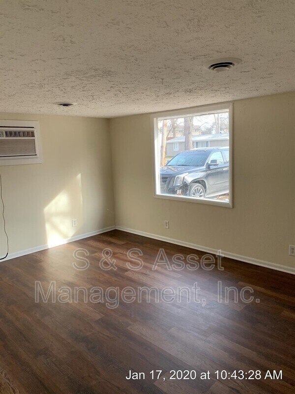 Building Photo - 4016 Ingham St