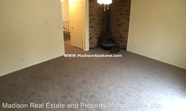 Foto del edificio - 10805 E 32nd Ave