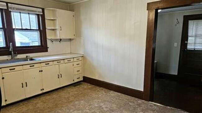 Foto del edificio - Quaint 2 Bed, 1 Bath Home – Available 11/1...