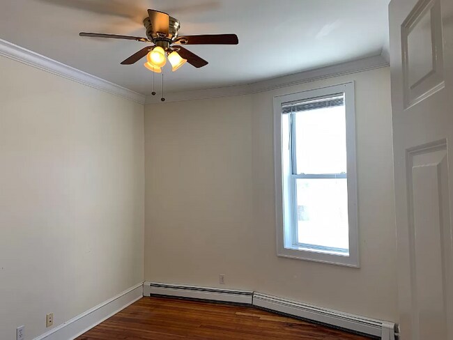 Building Photo - 495 Bedford Rd