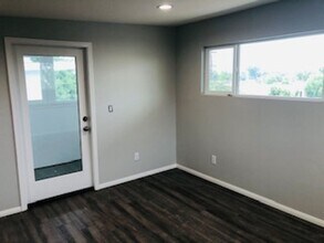 Building Photo - 6823 Amherst St