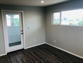 Building Photo - 6823 Amherst St