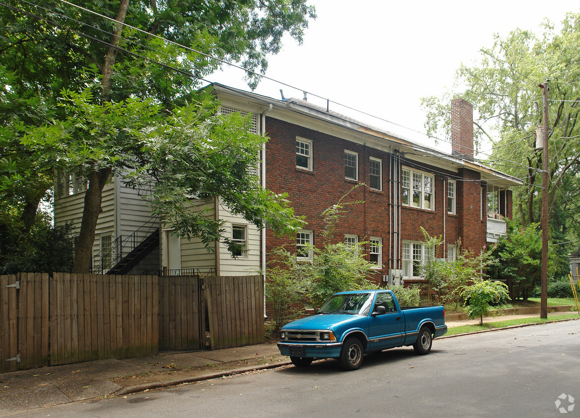 Foto del edificio - 1102 Briarcliff Rd