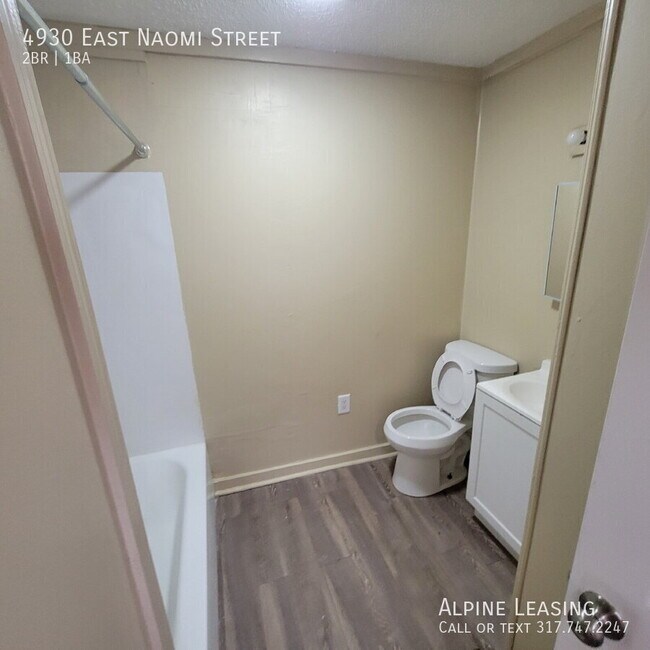 Foto del edificio - 4930 E Naomi St