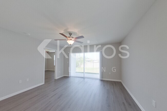 Foto del edificio - 4445 SW 85 Ln