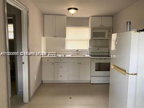 Foto del edificio - 1319 NW 68th St