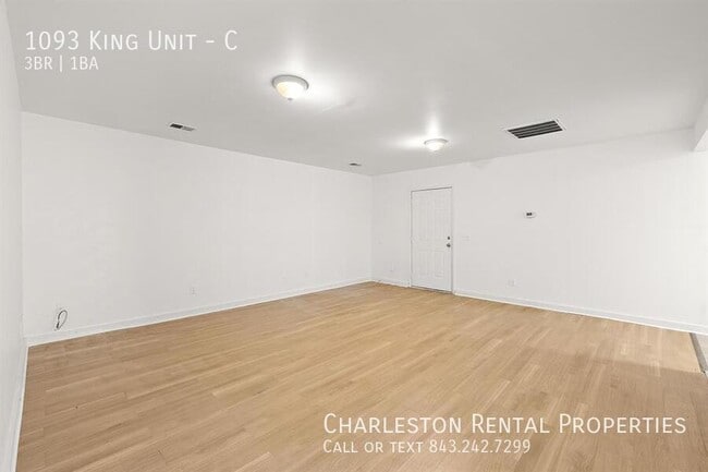Photo - 1093 King St Townhome