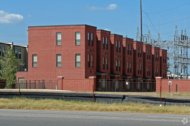 Building Photo - West End Lofts