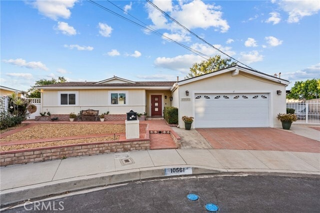 Foto del edificio - 10561 Alskog St