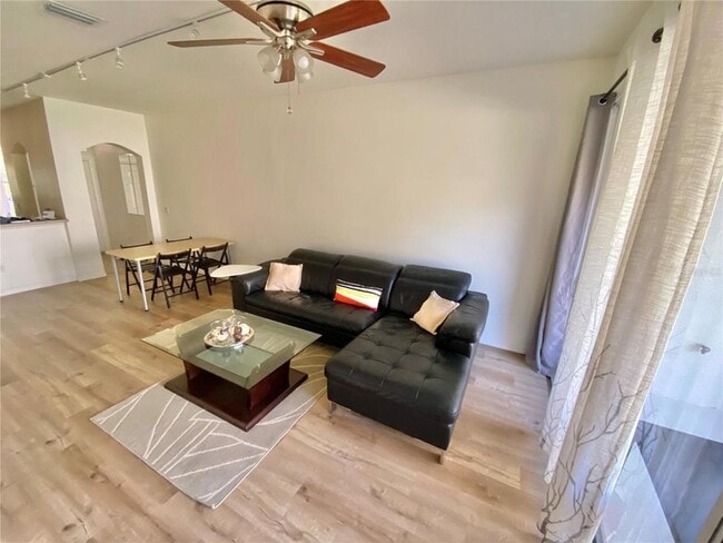 Building Photo - 10035 Tranquility Way